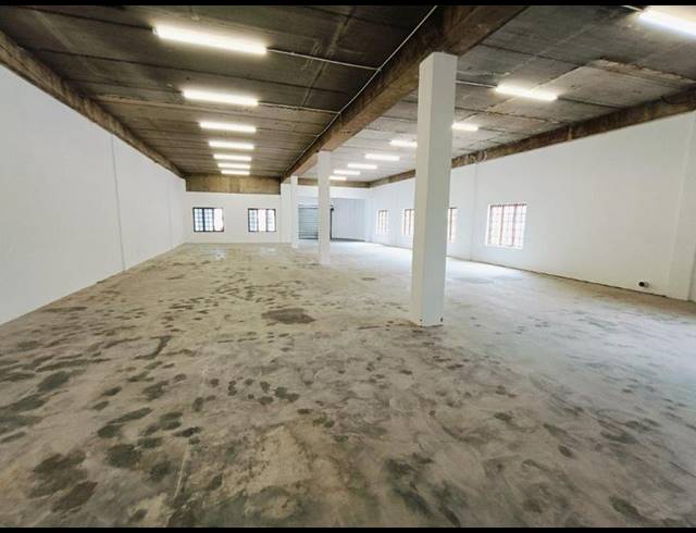 BUSINESS PROPERTY TO RENT IN HALFWAY HOUSE